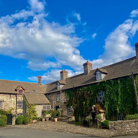 Three Cocks Hotel เบรคอน ภายนอก รูปภาพ